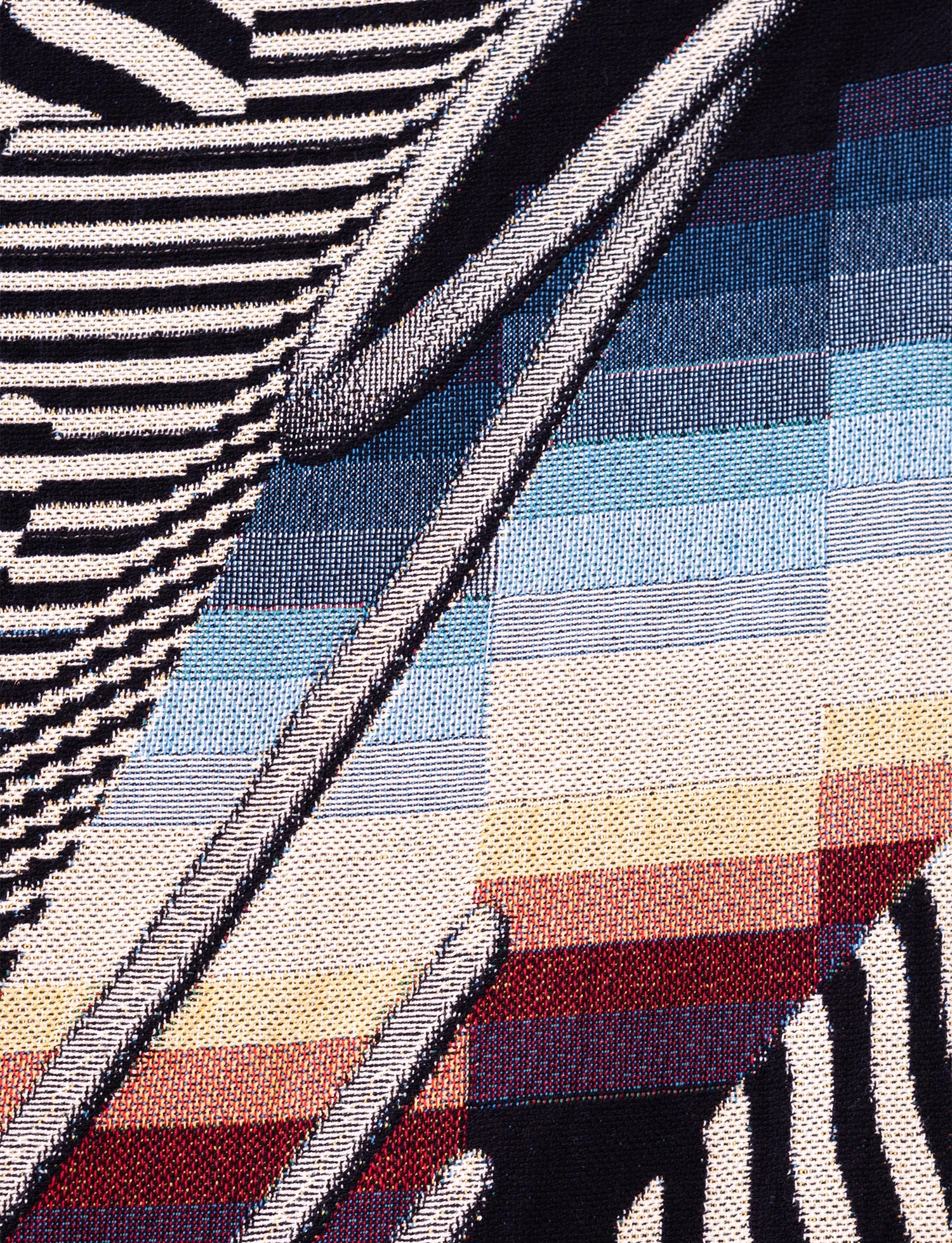 'OPTICHROMIE 137' Throw Blanket — 2